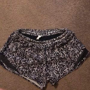 Size 10 tall Lululemon shorts